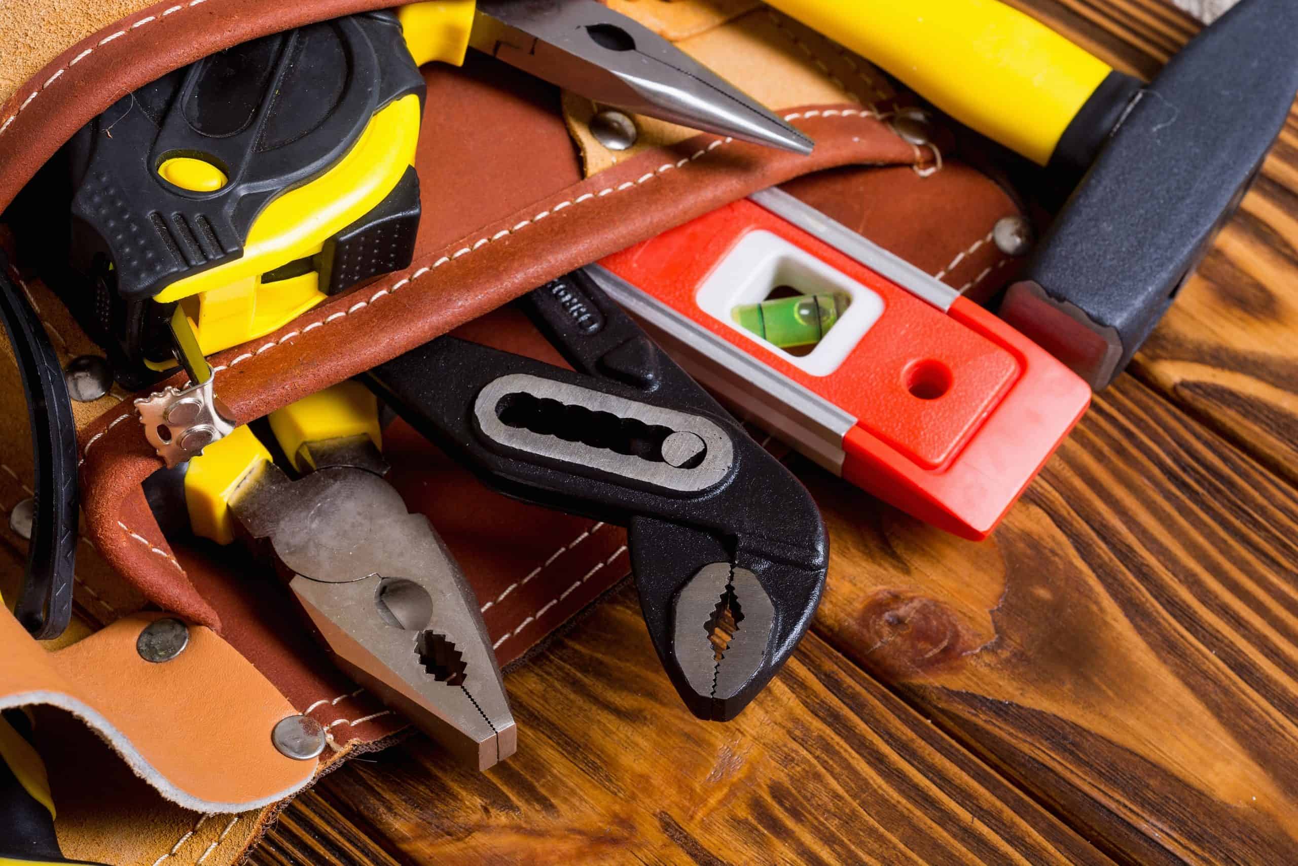 Liability Insurance for Tradespeople | Guides | QuoteSearcher